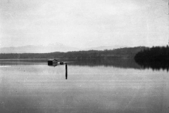 Envelope 8 006 Moving float house across sproat lake