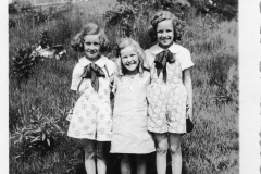 Gray Binder Photos 138 Carol Smitha (8yrs) on right with two friends June 1937