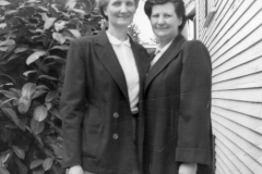 Gray Binder Photos 419 Eileen and Faith Rowe