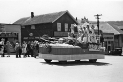 Gray Binder Photos 261 Parade Argyle St Port alberni