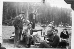 Gray Binder Photos 495 looks like hilma and dave (hidden) seated on the right