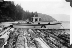 Hillmas photo album 058 Boat Launch Sproat Lake 1939