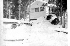 Jacks Album 055 Big Freeze Sproat Lake 1949 old house