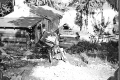 Jacks Album 070 Old House Summer 1955