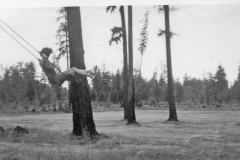 Jacks 2nd Album 004 Eileen on a swing