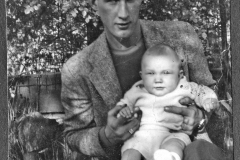 Eileens-photo-album-023-Bob-Bobby-6mo-Olsen-1944