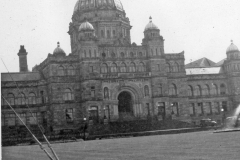 Eileens-photo-album-093-Parliment-Buildings-Victoria