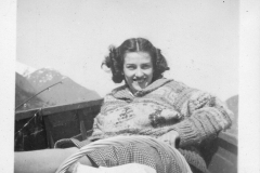 Eileens-photo-album-130-Eileen-Sproat-Lake-abt-1947