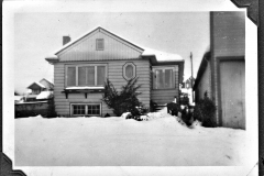 Eileens-photo-album-175-House-2nd-Ave-Port-Alberni-snow-winter-1948