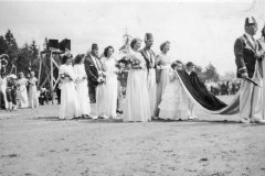 Eileens-photo-album-215-Port-Albeernis-first-May-Queen-1935