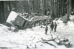 Photo booklets 138 Logging loader off road 1954